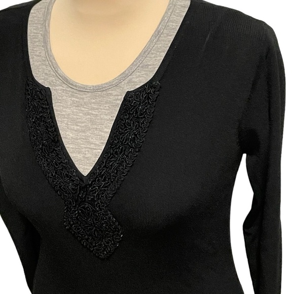 Black Quarter Length Sleeve Sweater - Picture 1 of 4